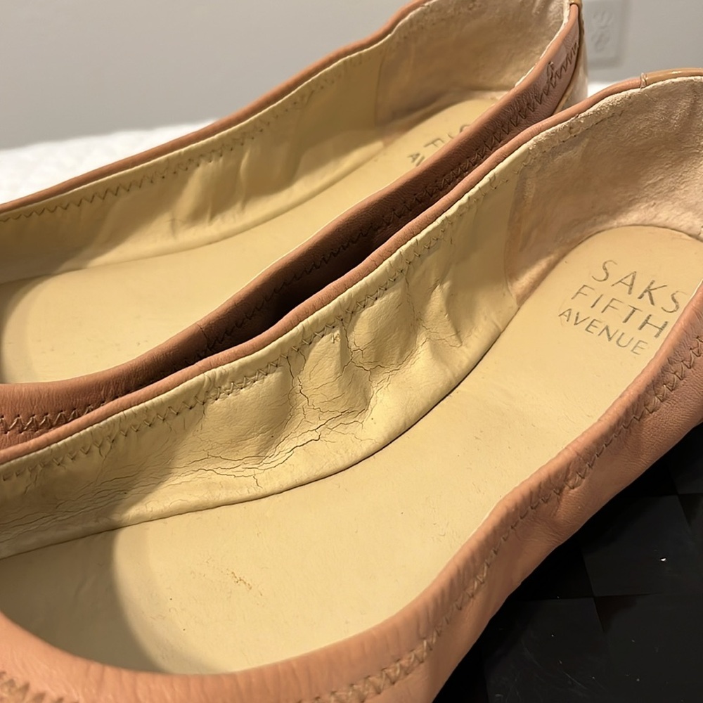 Saks Fifth Ave ballet flats - Picture 5 of 10